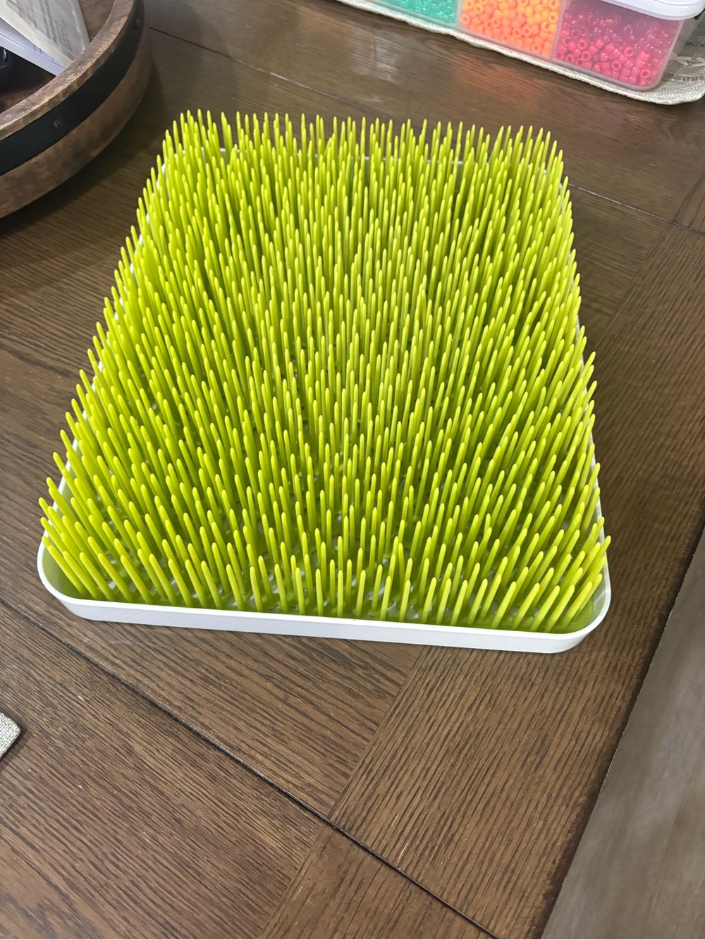 Boon. Lawn Grass-style Bottle Drying Rack /w accessories.